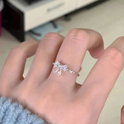 Amour Bow Ring