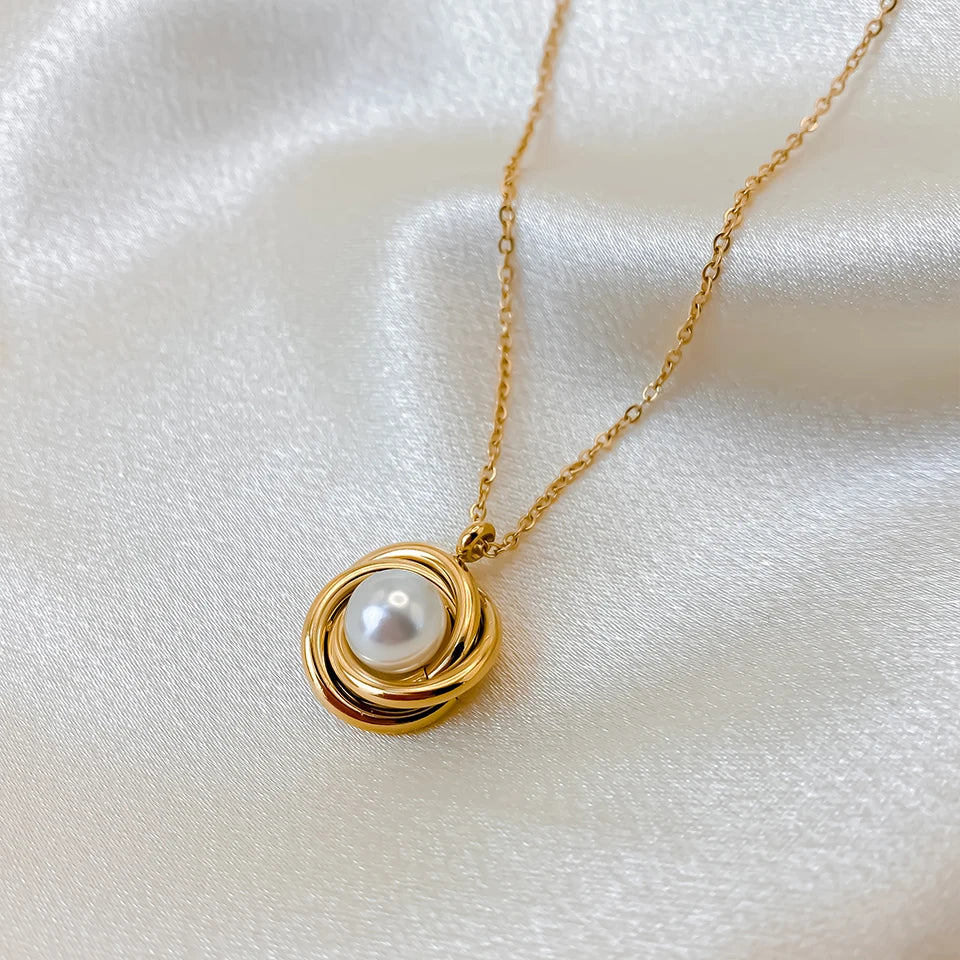 Lune Blanche Bijou Necklace