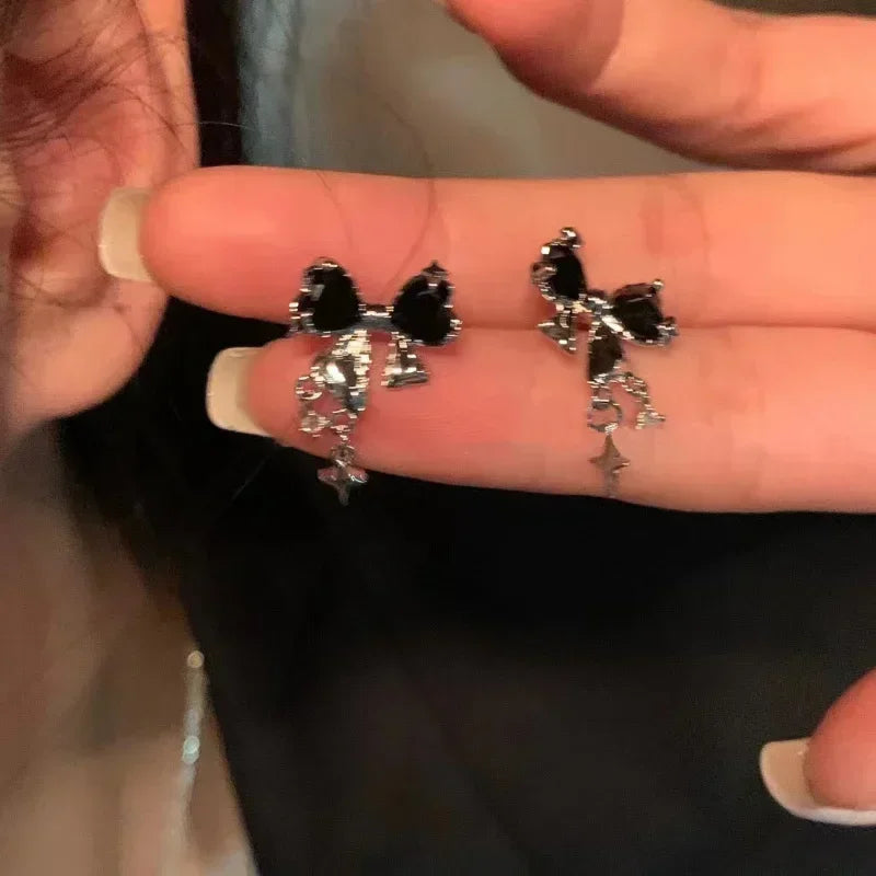 Amour Nœud Studs