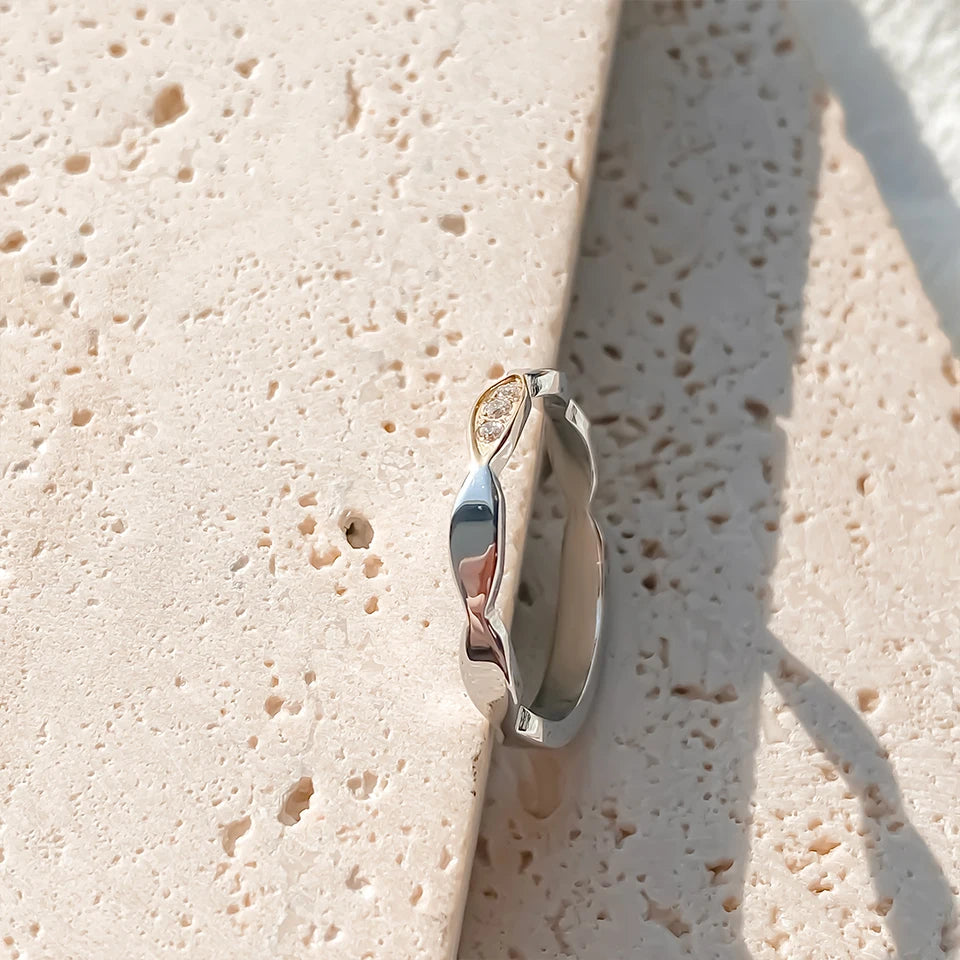 Forme Dorée Ring