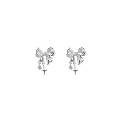 Amour Nœud Studs