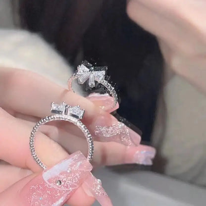 Amour Bow Ring