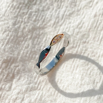 Forme Dorée Ring
