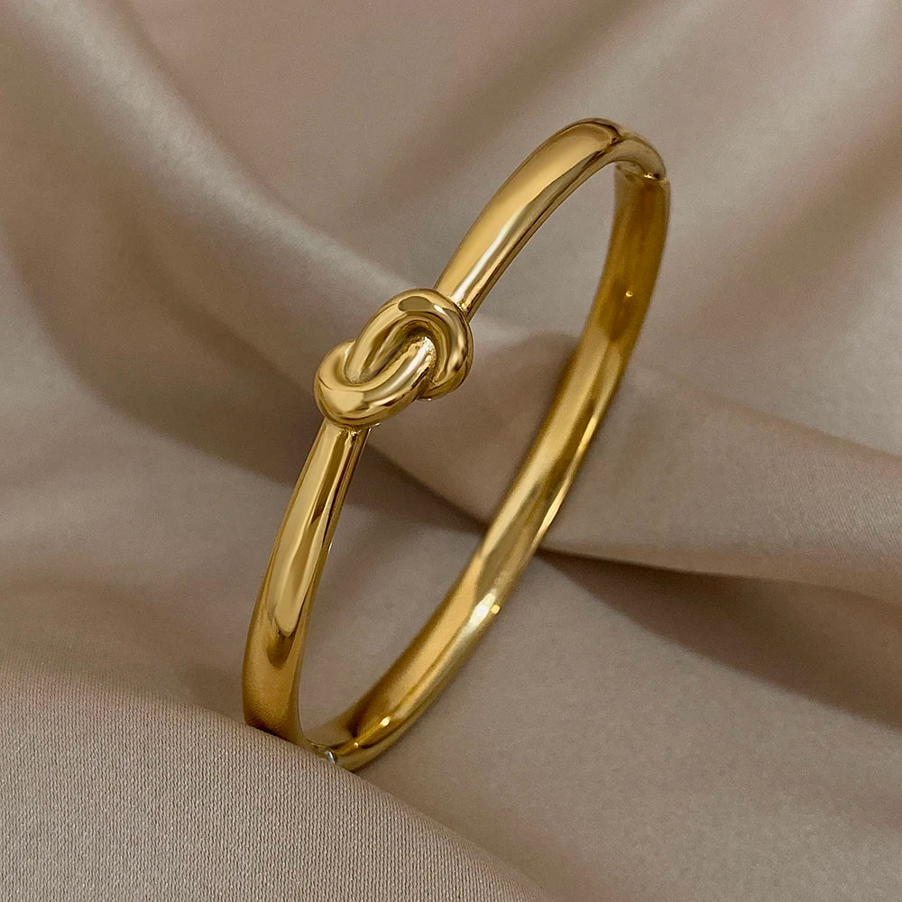 Lumiére Knot Bracelet