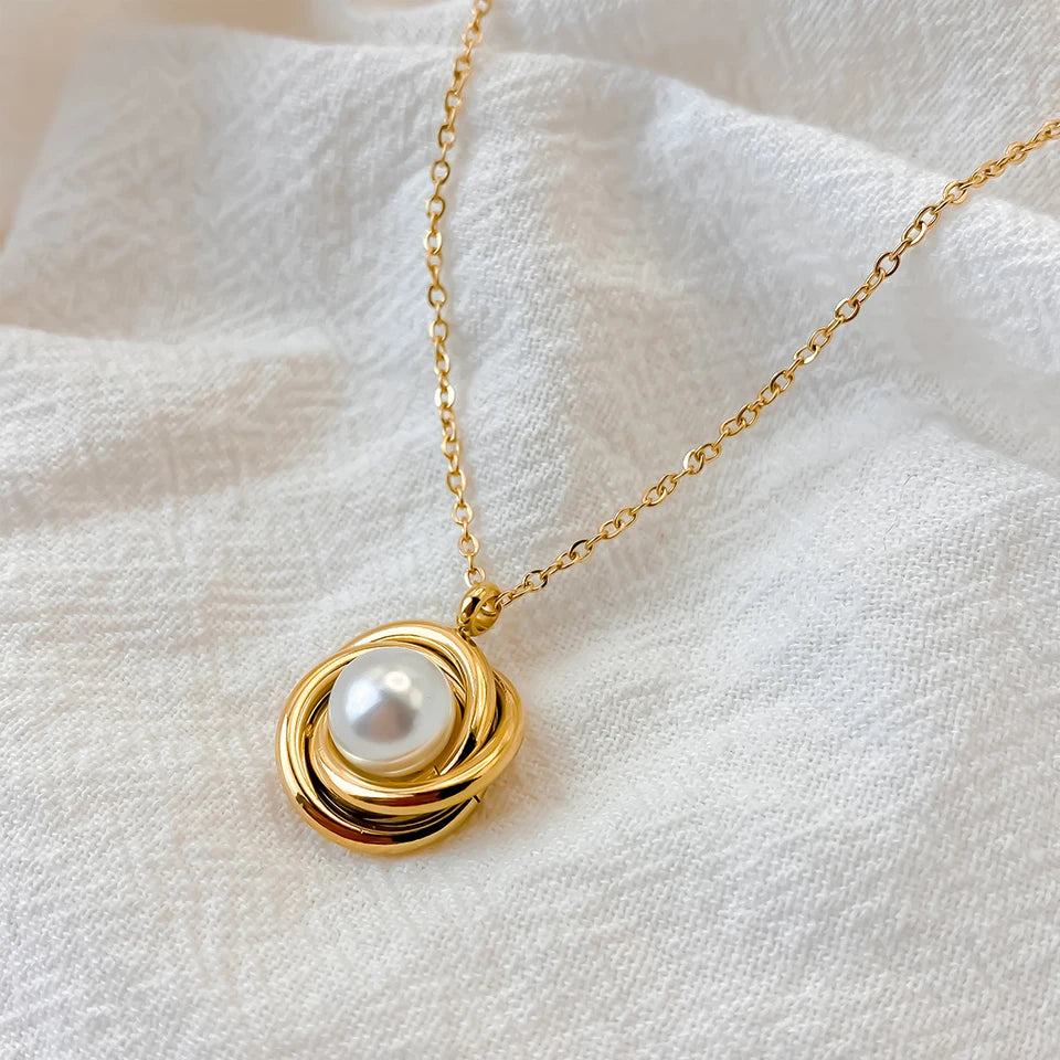 Lune Blanche Bijou Necklace