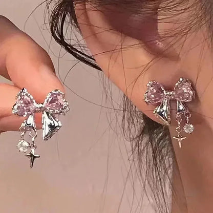 Amour Nœud Studs